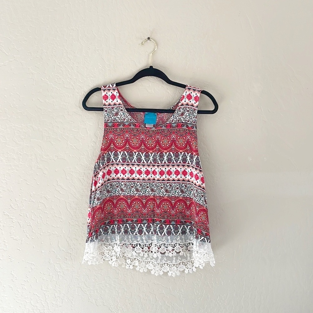 🌿Final Sale Color of Love Lace Trim Tank‎ Top